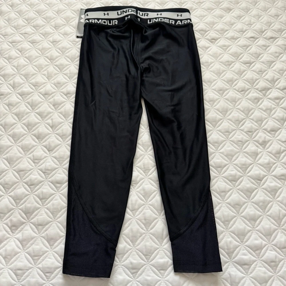 NWT Under Armour Girls HeatGear Base Layer Leggings Black Size S